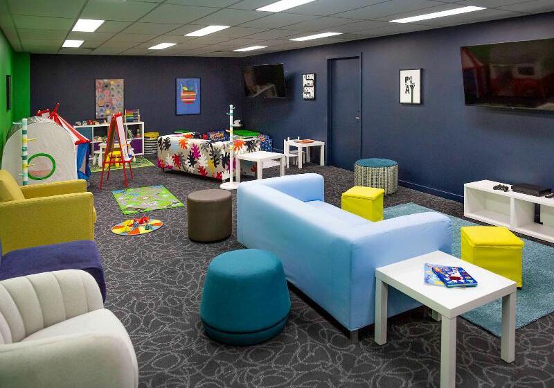 هتل Mantra Albury