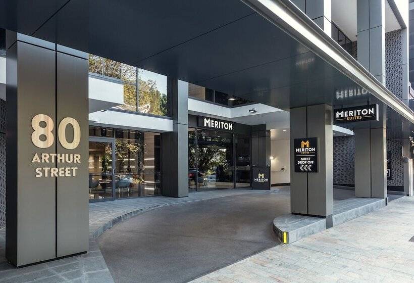 هتل Meriton Suites North Sydney