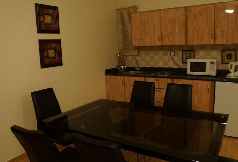 Отель Naiara Maahad Eledara Elnsaey