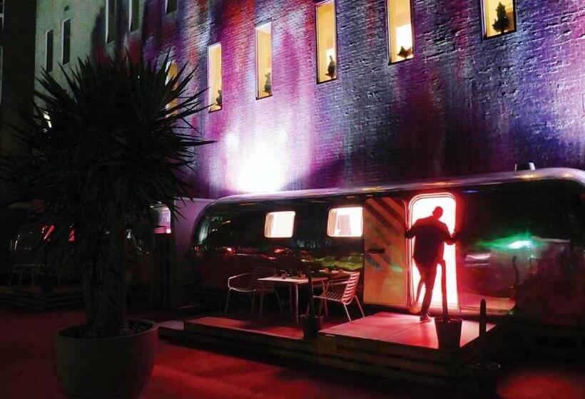 בית מלון כפרי No