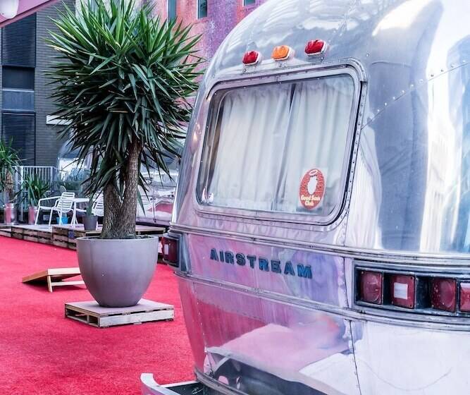 בית מלון כפרי No