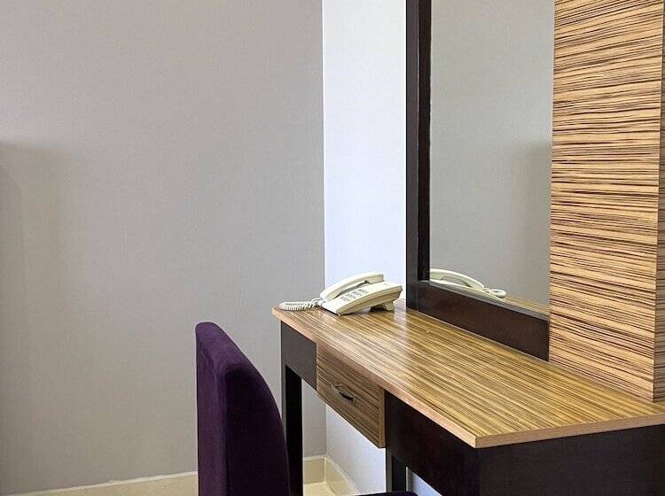 בית מלון כפרי Orchid Suites 4