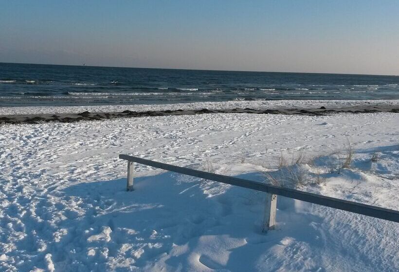 Отель Pension Am Burgwall