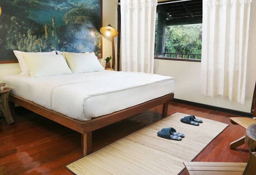 ホテル Phutarntree