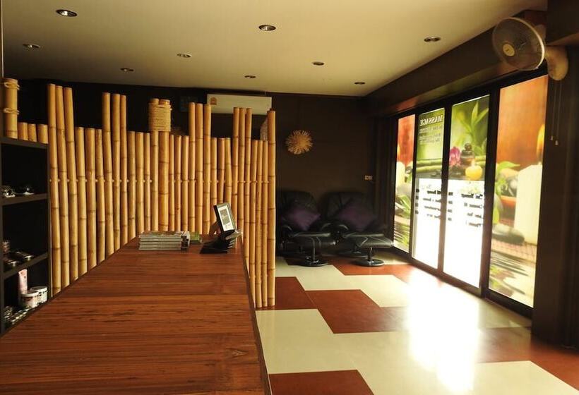 هتل Saparote Hostel