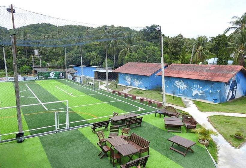هتل Saparote Hostel