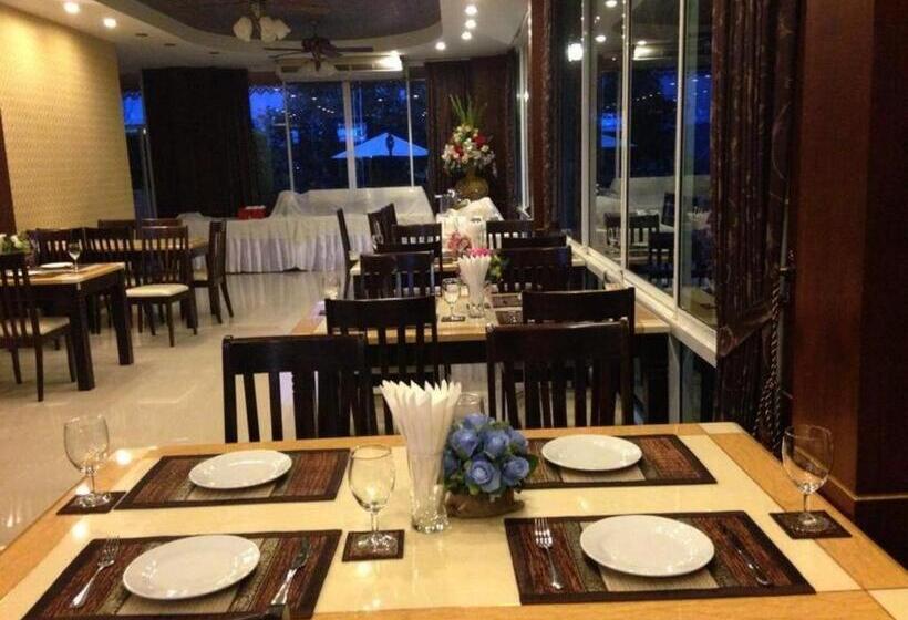 Отель Sirimathani