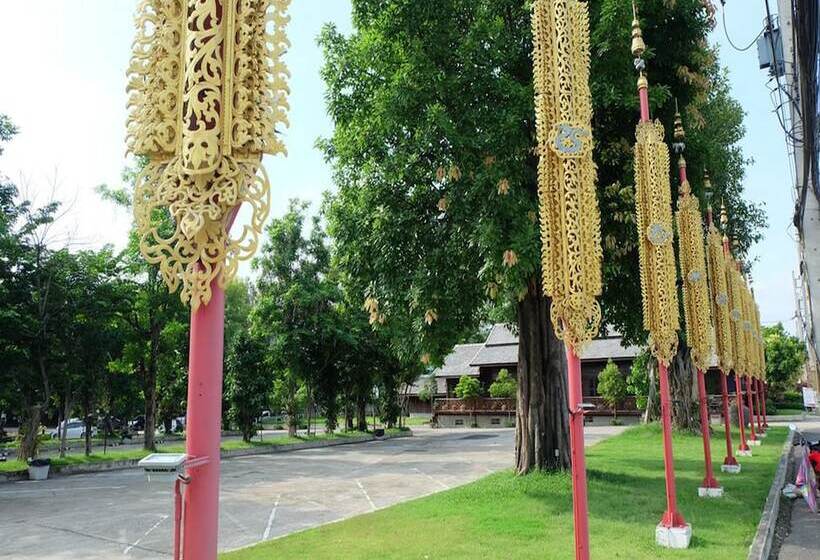 בית מלון כפרי Sirinart Garden