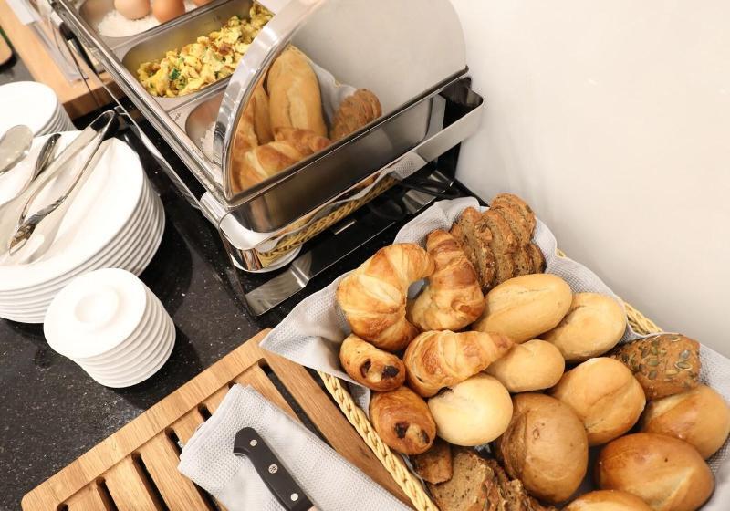 בית מלון כפרי Sleep Inn Dusseldorf