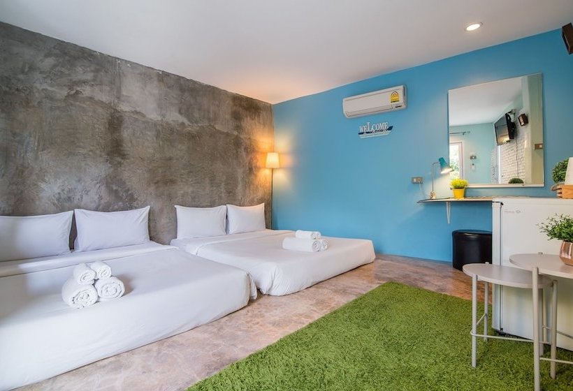 בית מלון כפרי Surf House Hua Hin