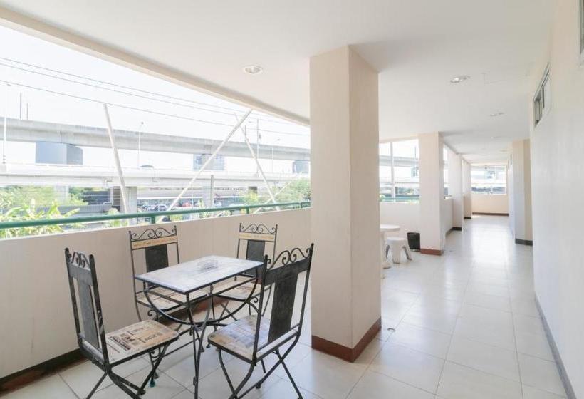 Отель Sv Place Suvarnabhumi