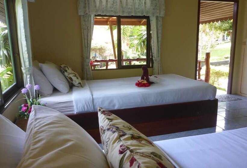 ホテル Tanouy Garden