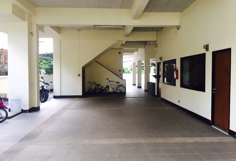 فندق Taweeporn Guest House