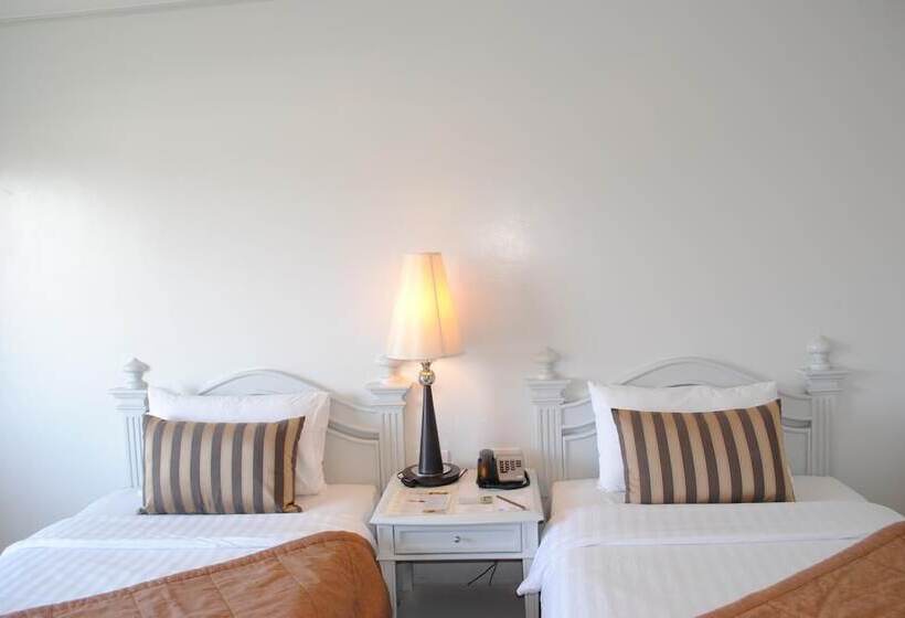 فندق Taweeporn Guest House