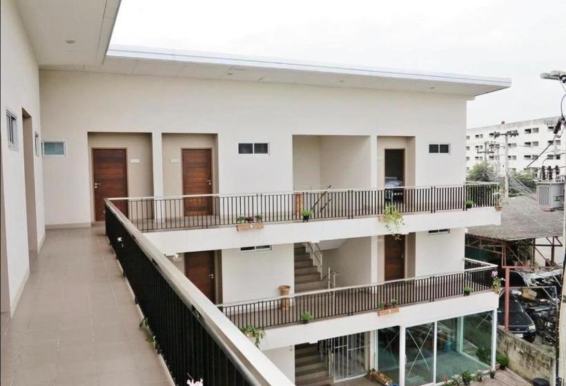 בית מלון כפרי Thasala Signature Resort, Chiangmai