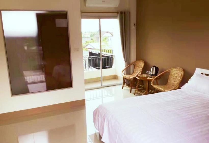 בית מלון כפרי Thasala Signature Resort, Chiangmai