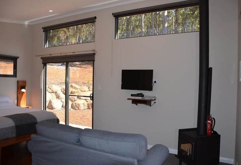 هتل The Floating Forest