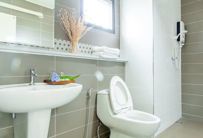 Отель The Garden Room Khonkaen