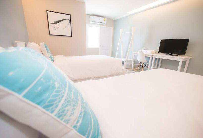 Отель The Habitat Koh Chang