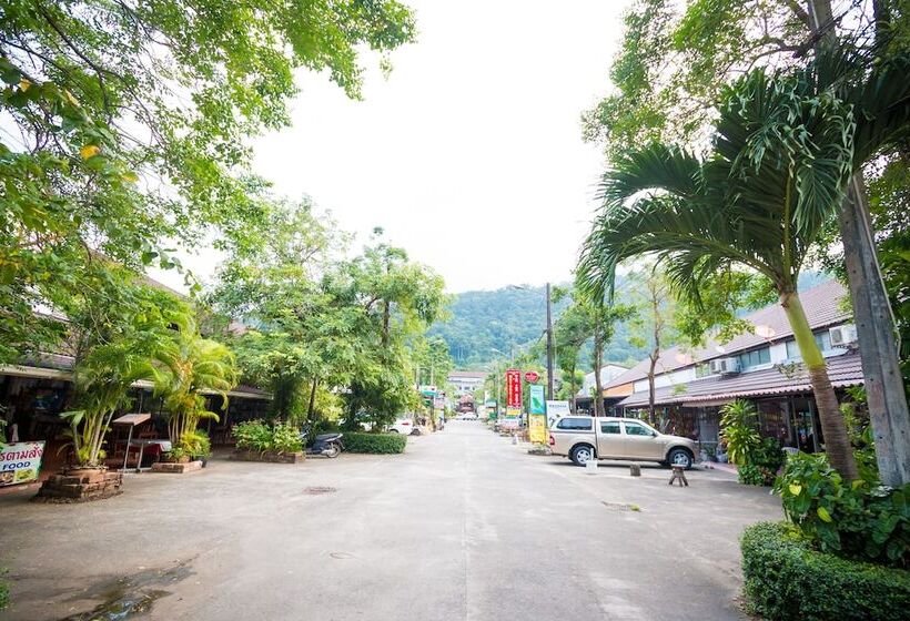 Отель The Habitat Koh Chang