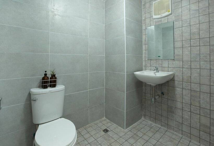 Отель The Habitat Koh Chang