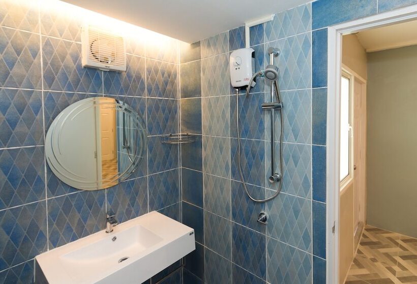 Отель The Habitat Koh Chang