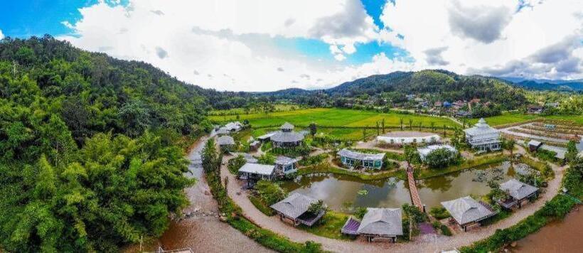 酒店 The White House Boutique Resort