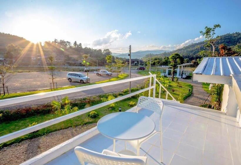 酒店 The White House Boutique Resort