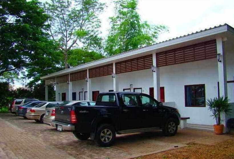 בית מלון כפרי Tonnam Resort