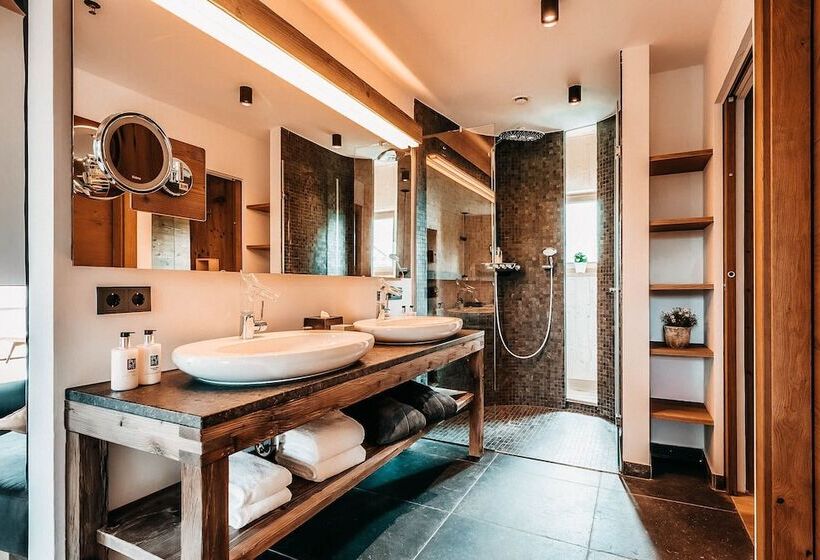 هتل Werdenfelserei