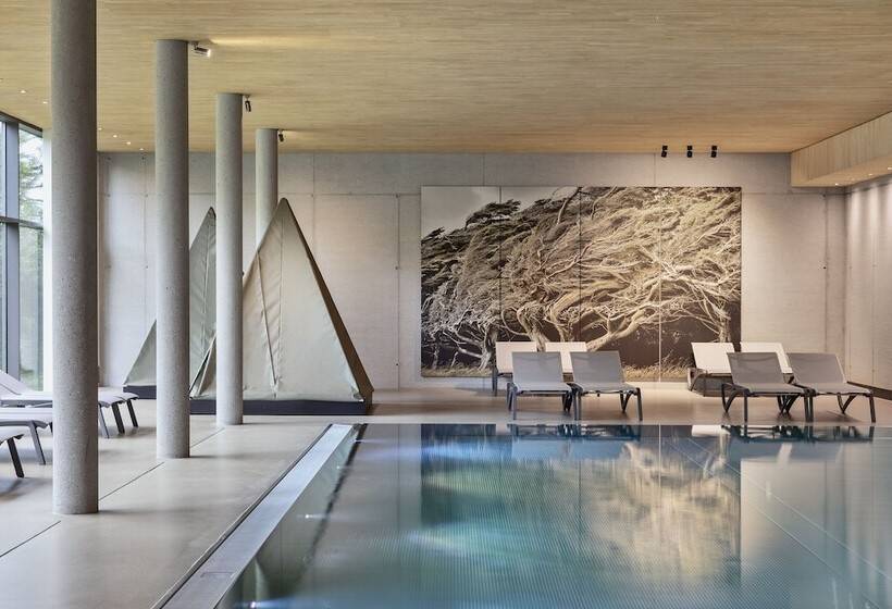 Natürlich Hell. Aparthotel & Camping