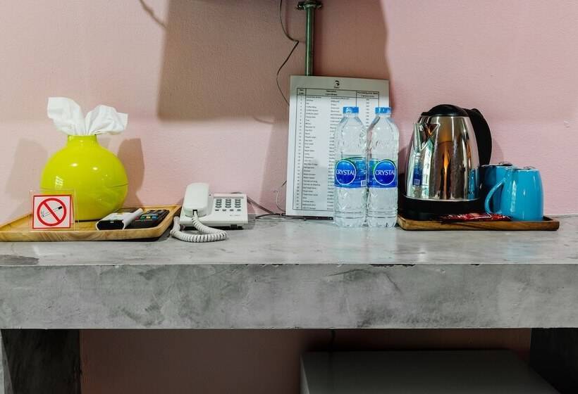 The Guest Hotel   Hostel