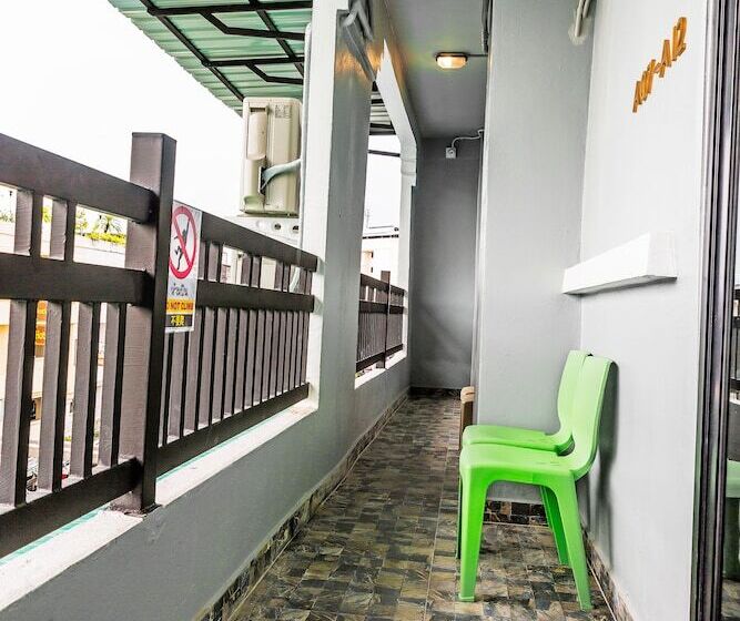 The Guest Hotel   Hostel