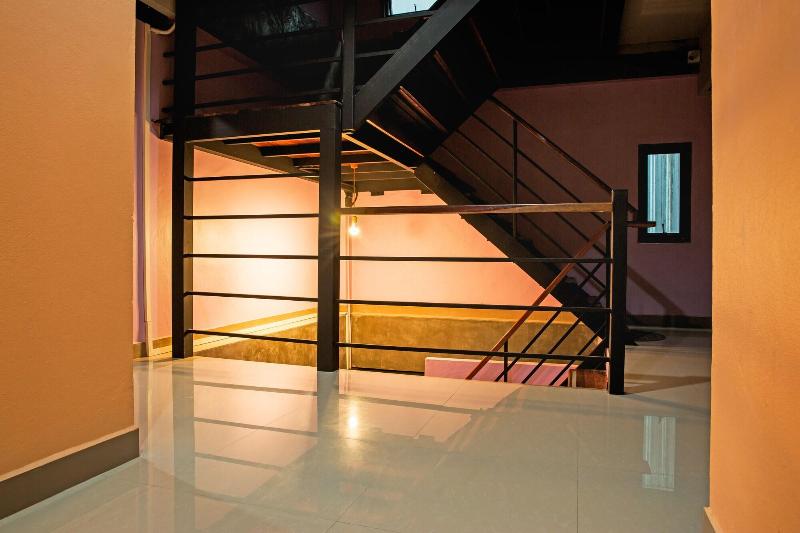 The Guest Hotel   Hostel