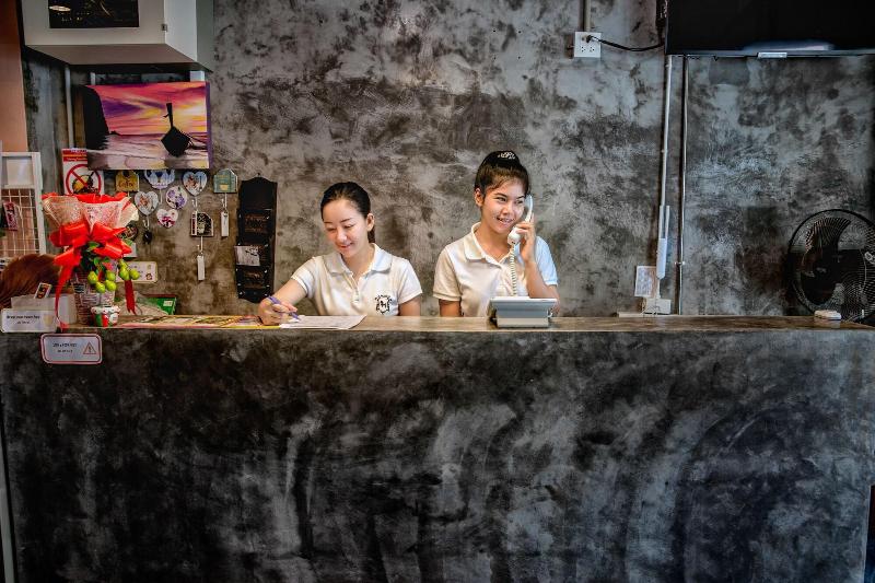 The Guest Hotel   Hostel