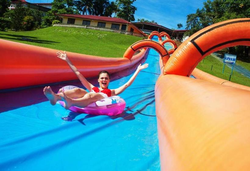 Caliraya Resort Club