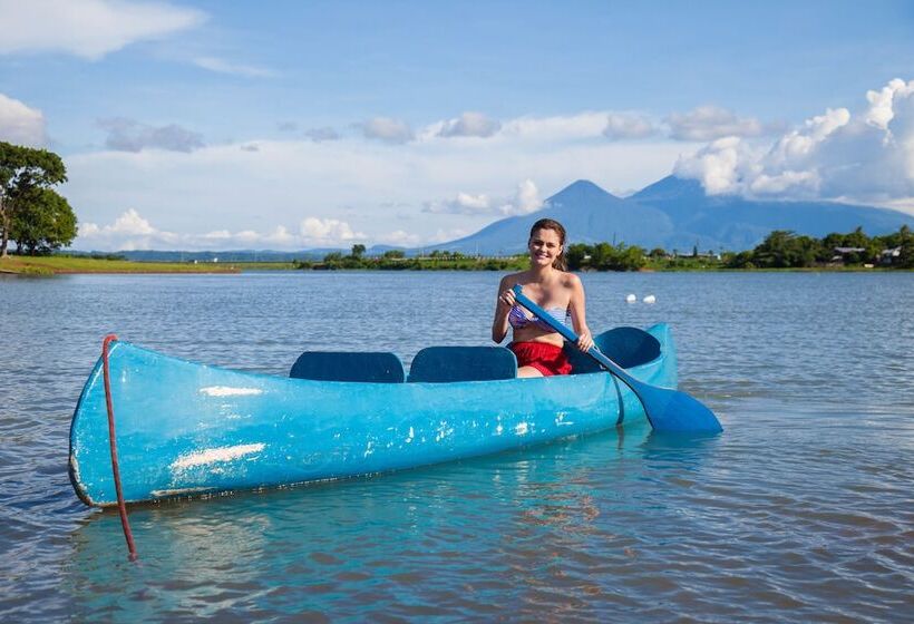 Caliraya Resort Club