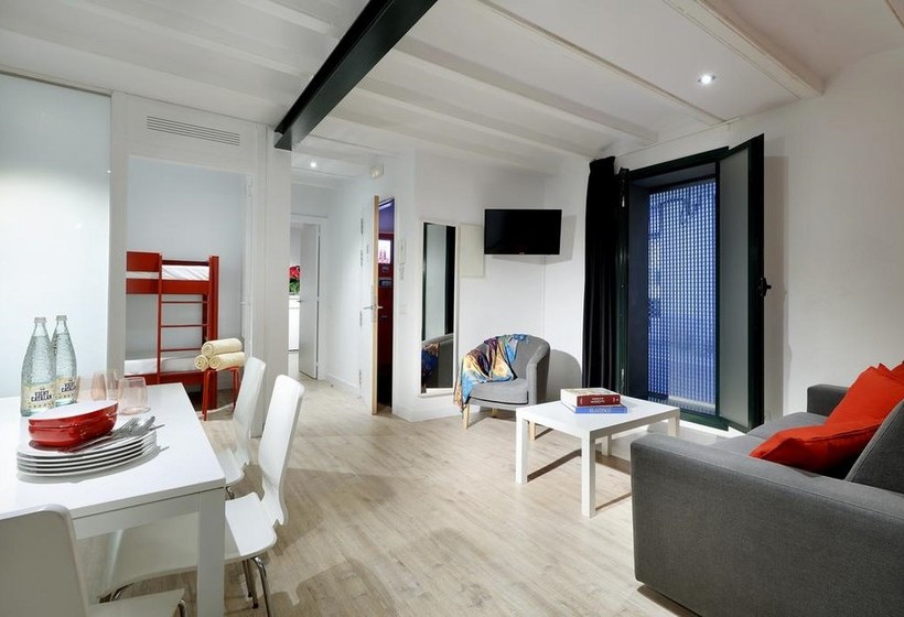 Aspasios Verdi Apartments