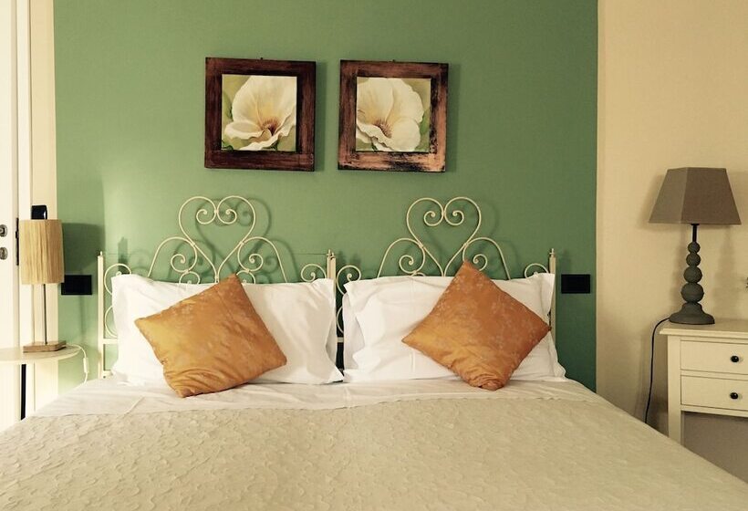 فندق Agriturismo Corte Rocca