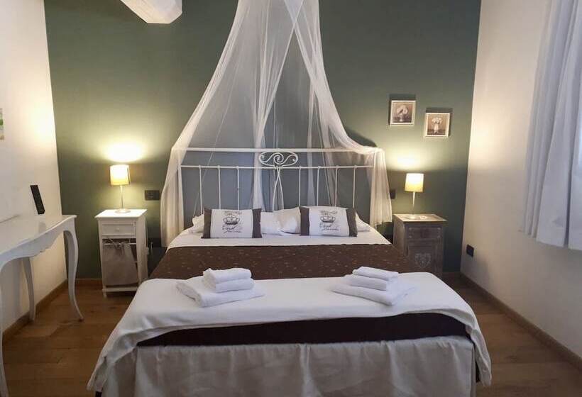 فندق Agriturismo Corte Rocca