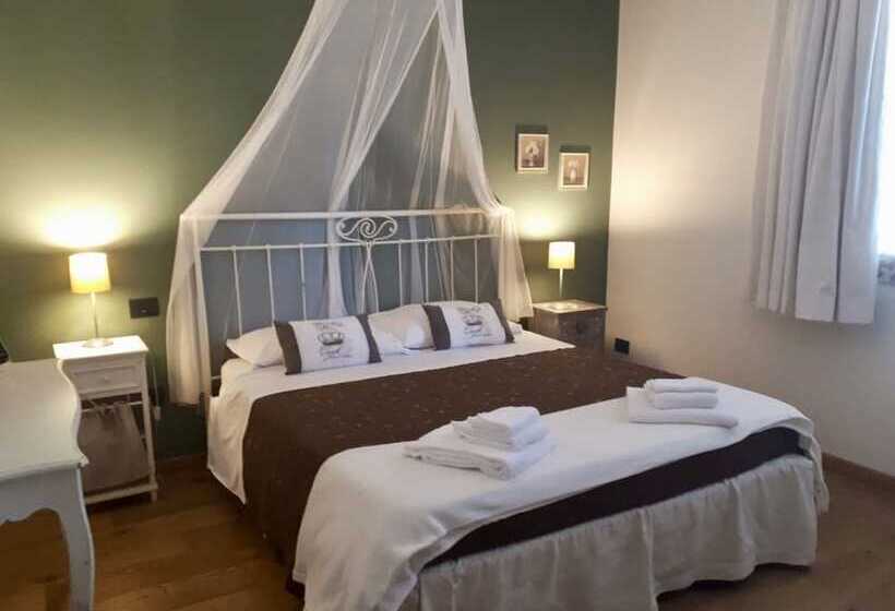 فندق Agriturismo Corte Rocca