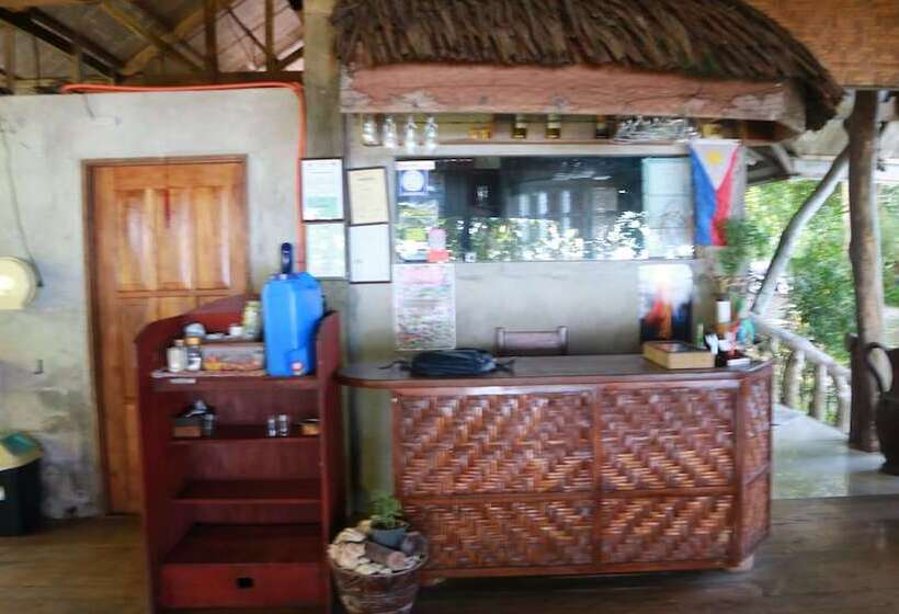 Hotelli Algen's Dive Resort