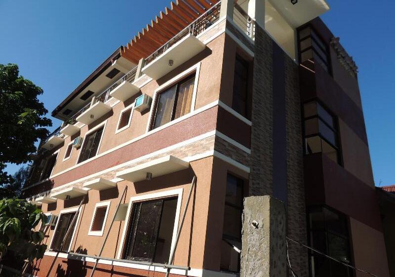 هتل Angelic Tourist Inn