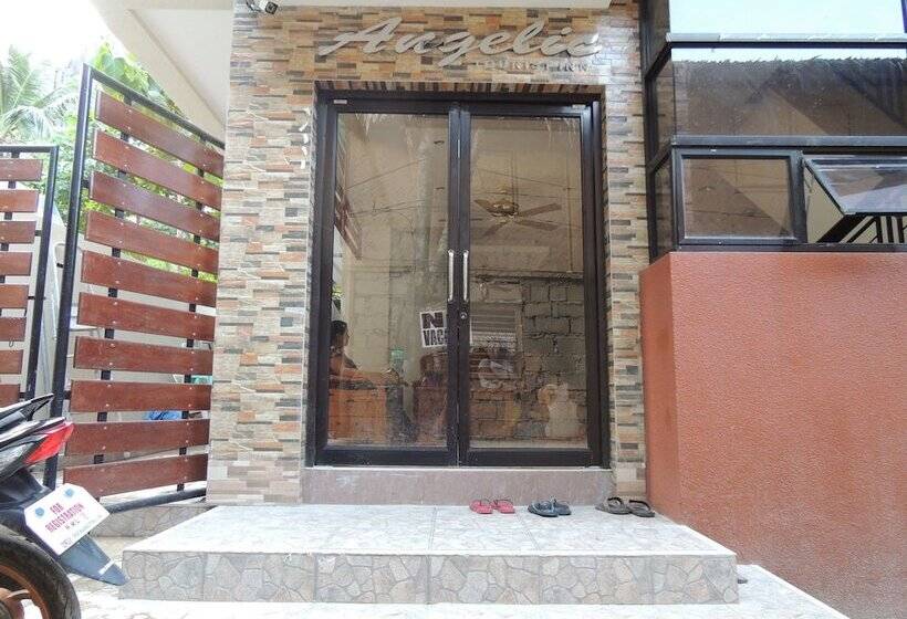 هتل Angelic Tourist Inn