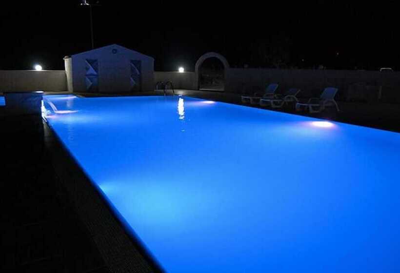 هتل Antica Cascina Resort