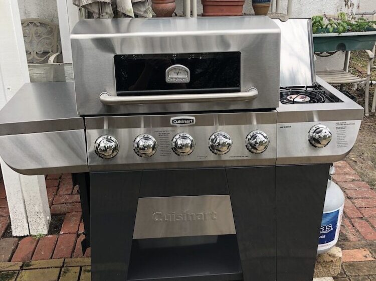 בית מלון כפרי Avenue O Bed And Breakfast