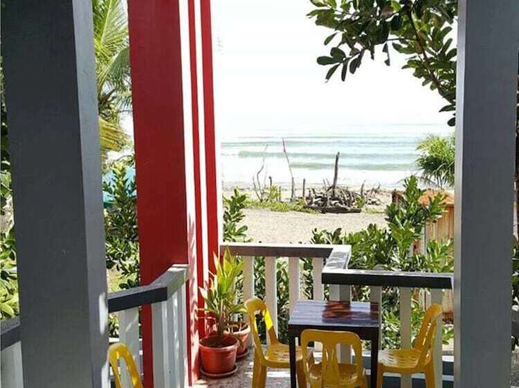 בית מלון כפרי Bahai Jujai