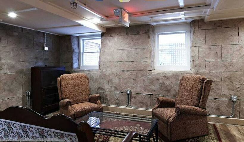 Отель Bellevue Manor