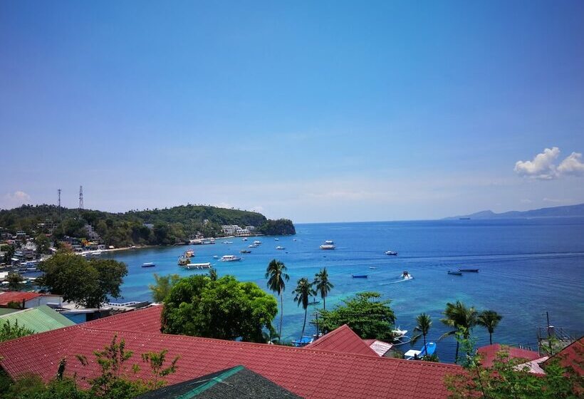 هتل Bellevue Resort Puerto Galera