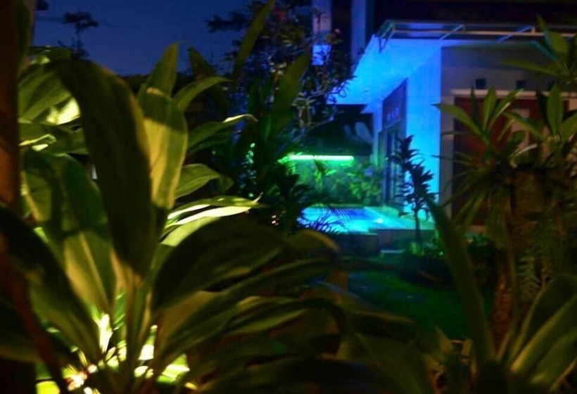 בית מלון כפרי Beluran Serene Guesthouse